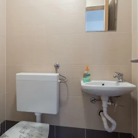 Apartment Maria Lussi *
