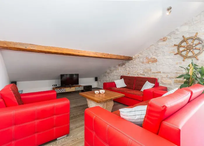 Apartment Maria Lussi Pula