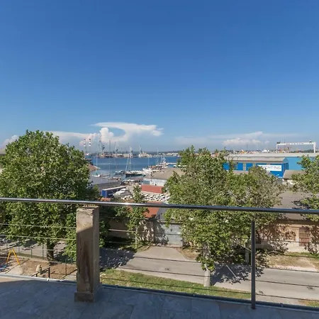 Апартаменти Maria Lussi