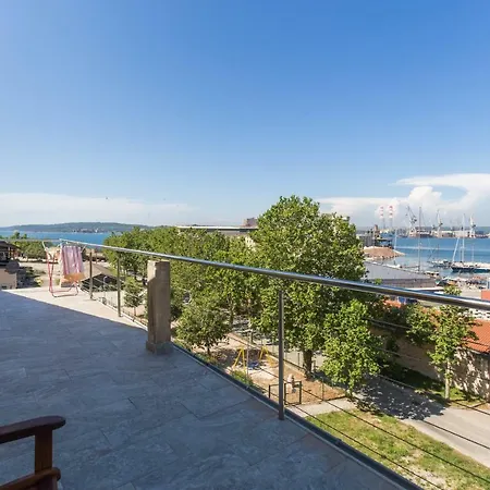 Apartamento Maria Lussi *